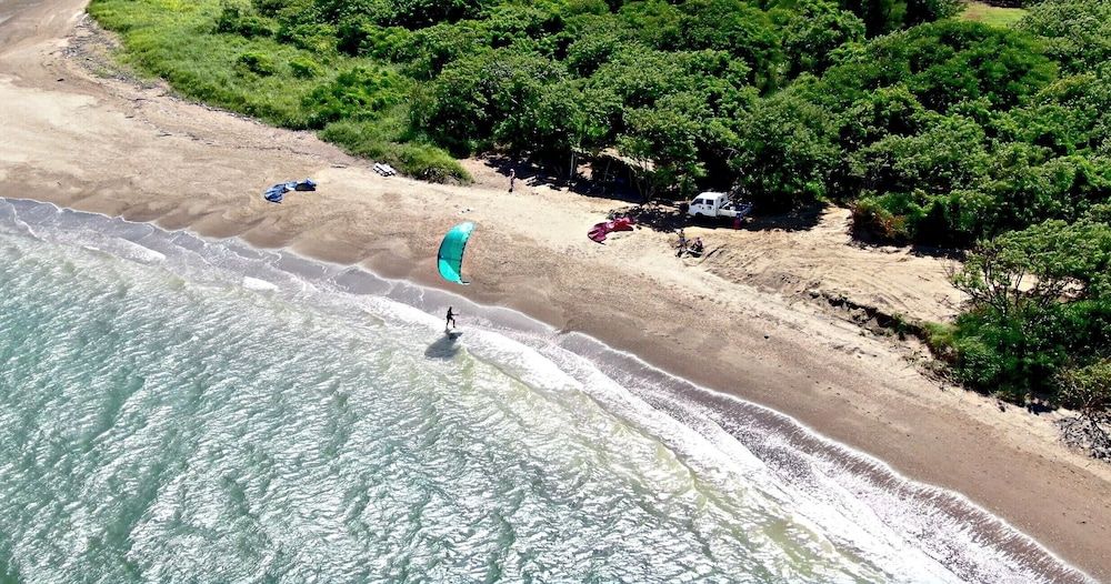Blue Dream Kiteboarding Resort -1 estrellas en Puerto Soley