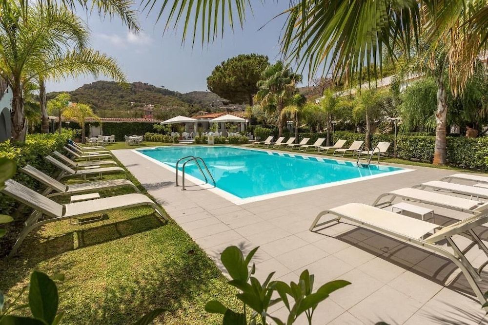 Baia Marticana Residence Hotel 3 estrellas en Agnone