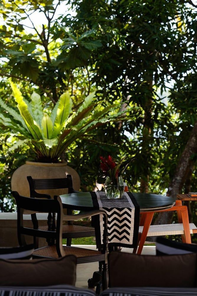 MO River House 3
