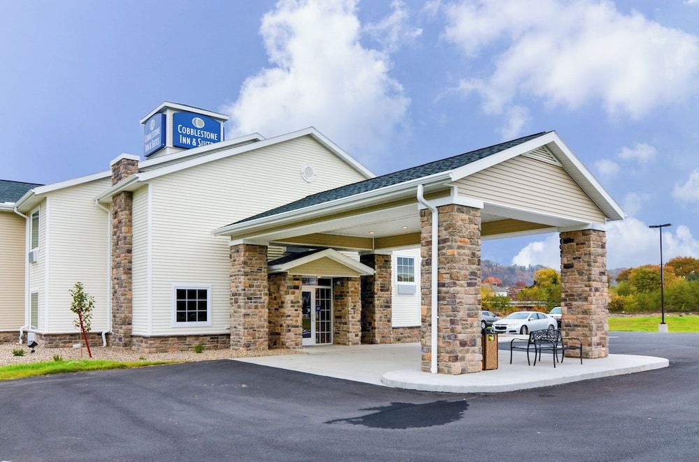 Cobblestone Inn & Suites - Ambridge 3 estrellas en Ambridge