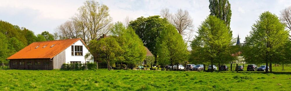 Bauerncafé & Pension Drostenhof -1 estrellas en Rees