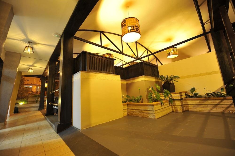 Gloria Hotel 3