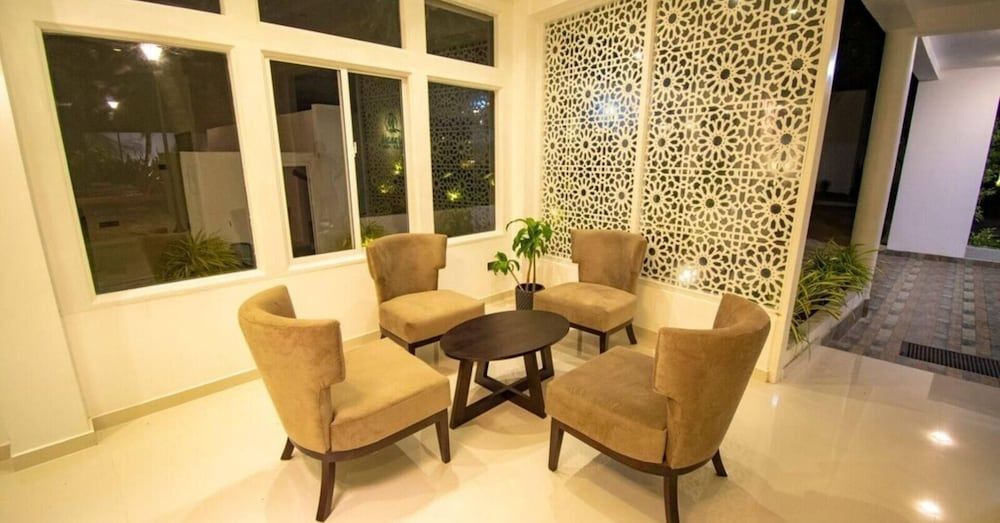 Manara Beach Resort 2