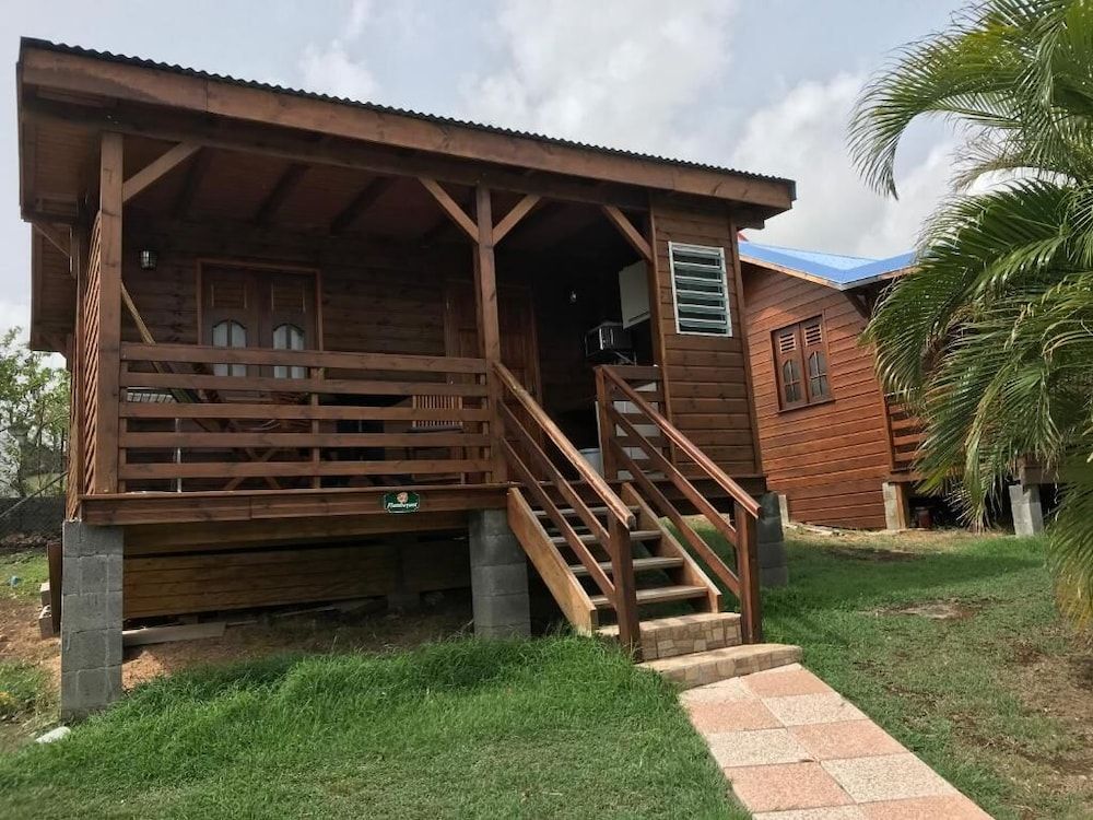 Hotel Gîtes Couleur Caraïbes -1 estrellas en Bouillante