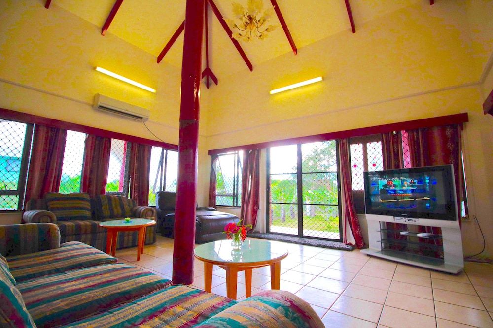 Tonga Holiday Villa 3