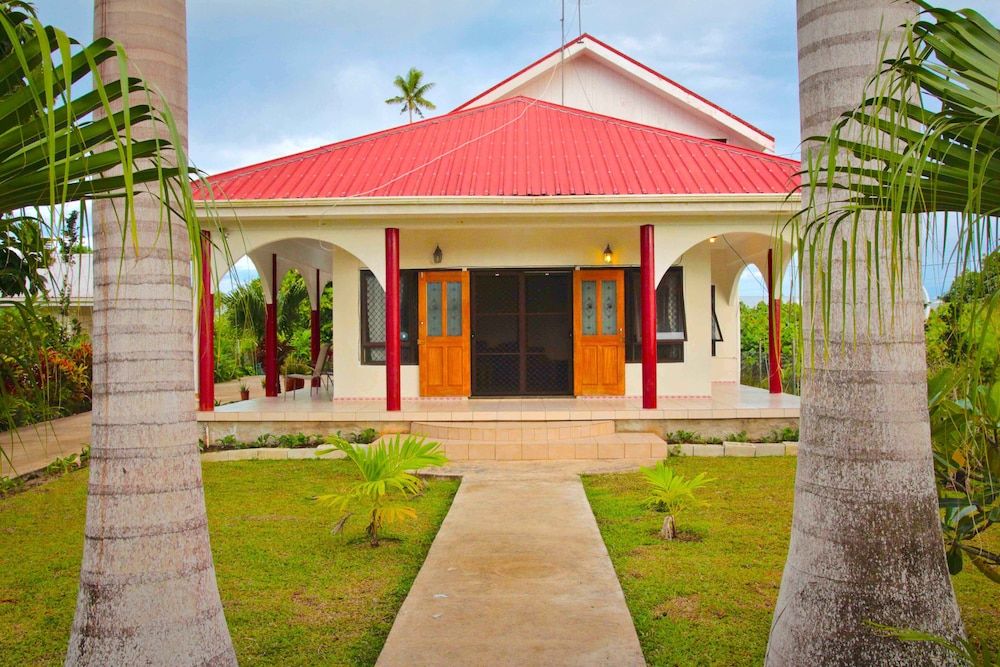 Tonga Holiday Villa 2