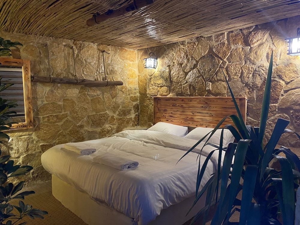 Dana Trail Hotel 3