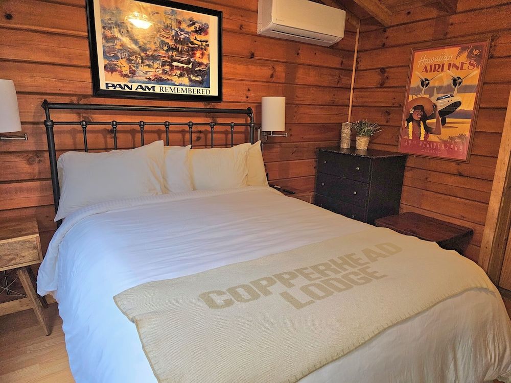 Copperhead Lodge and Resort Cabin Rentals 3