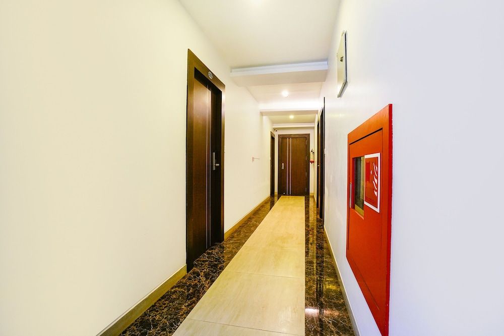 Fabhotel Prestige 3