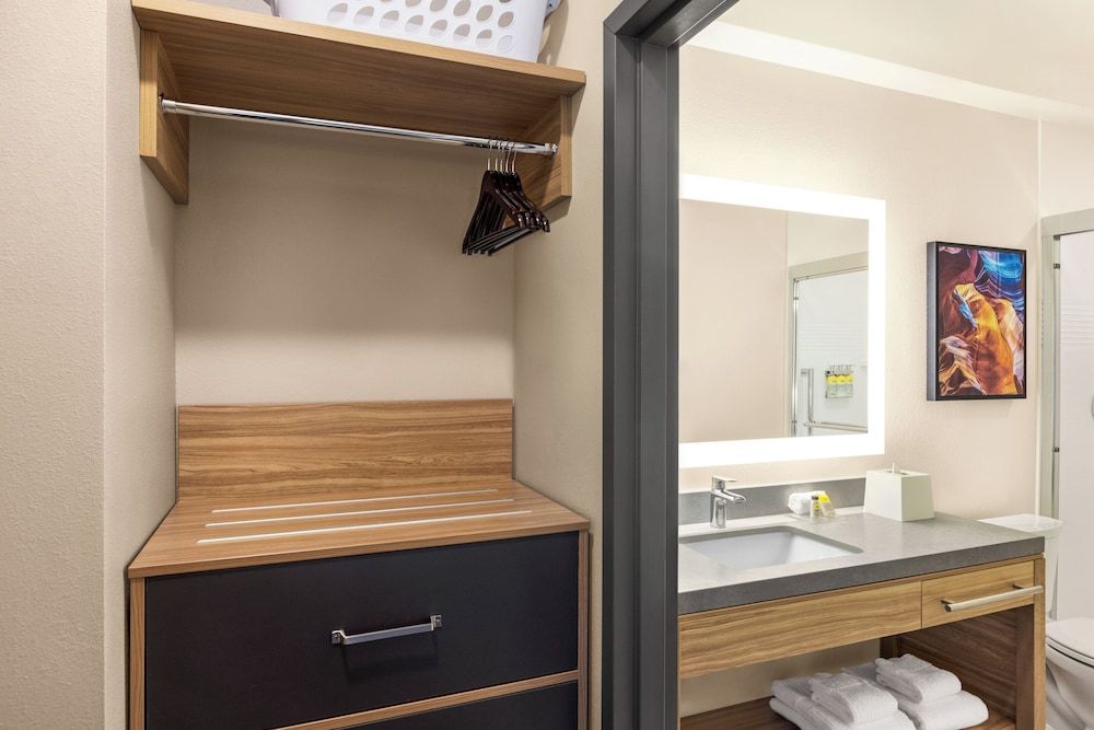 Candlewood Suites Oakwood by IHG 2