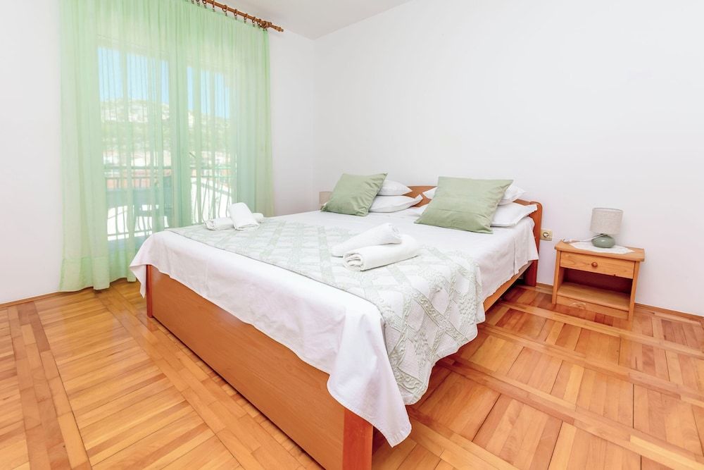 Apartments Toni 2