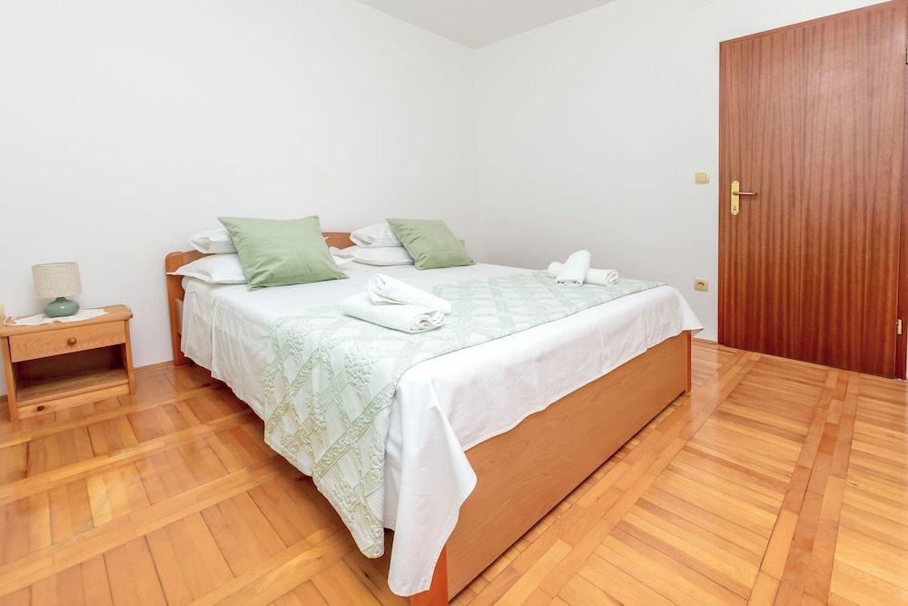 Apartments Toni 3