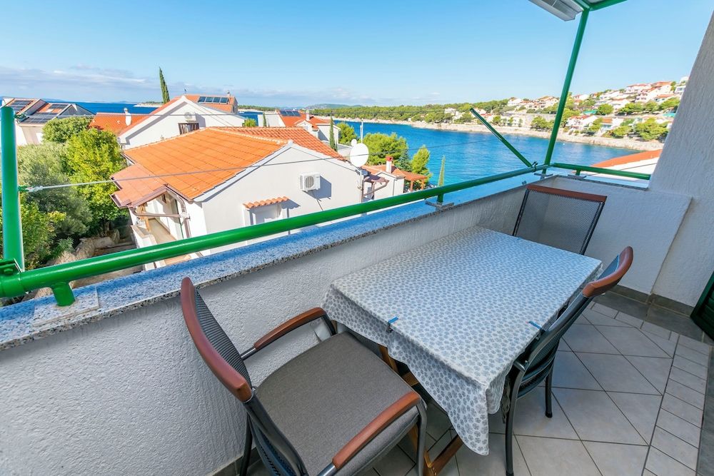 Apartments Toni 3 estrelas em Primošten