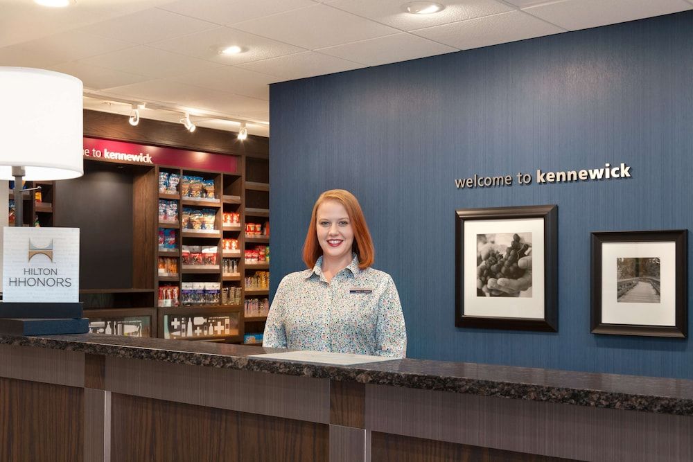 Hampton Inn Kennewick at Southridge 2