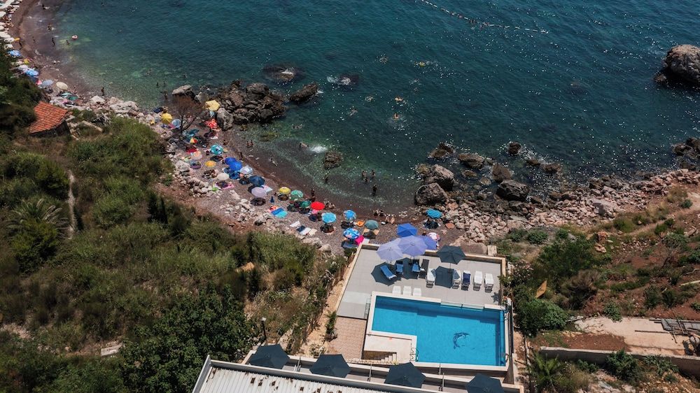 Suites Castello -1 estrellas en Šušanj