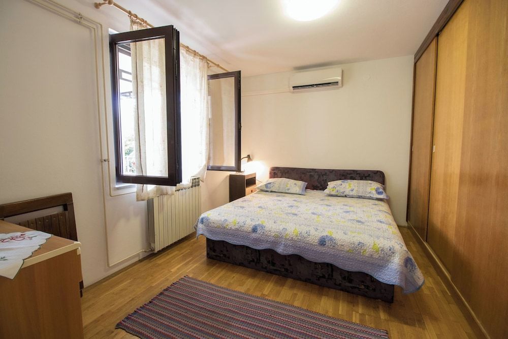 Apartment Elza 3 estrellas en Ičići