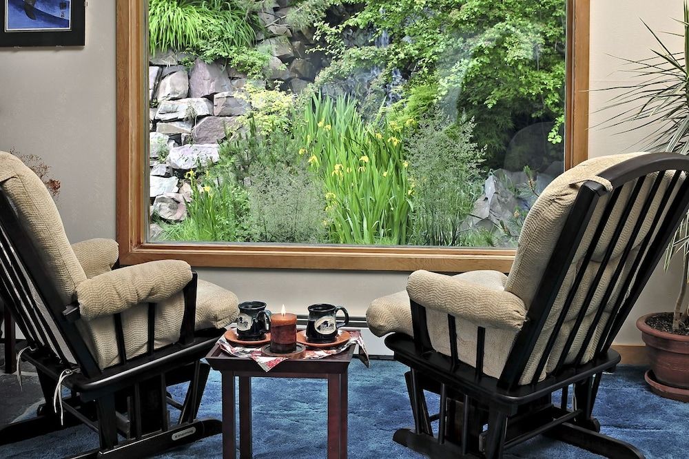 Blue Mountain Bed & Breakfast 2