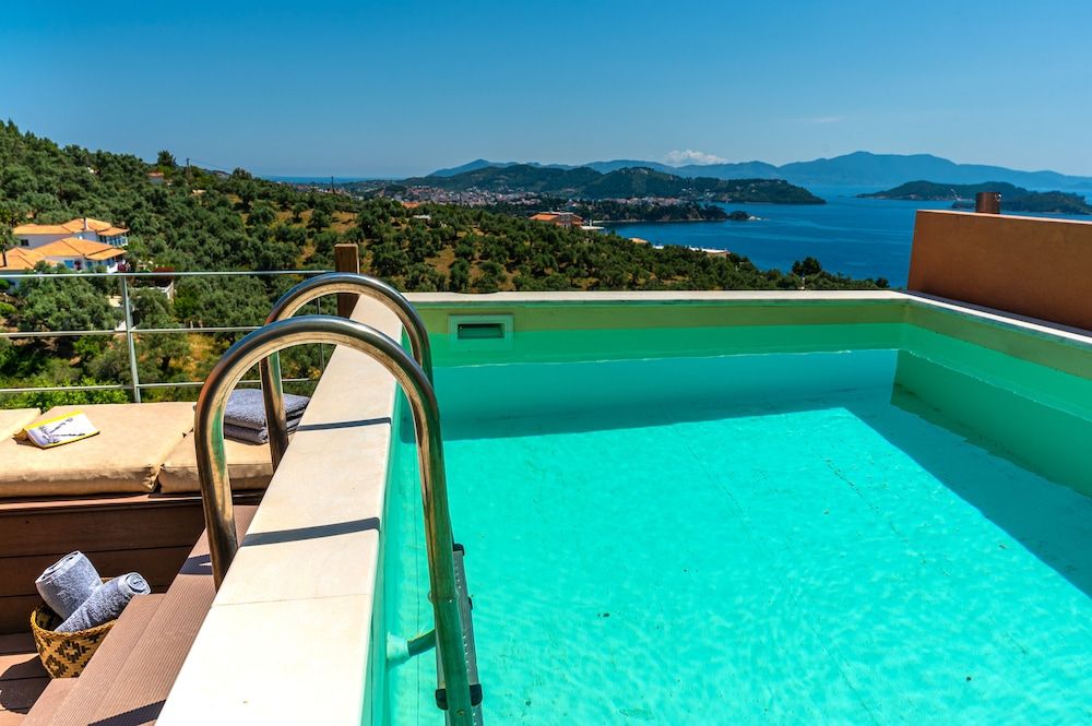 Villa Kallisto With Private Pool And Stunning Sea Views -1 estrellas en Vassilias
