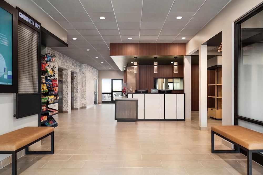 LivSmart Studios By Hilton Kokomo 3