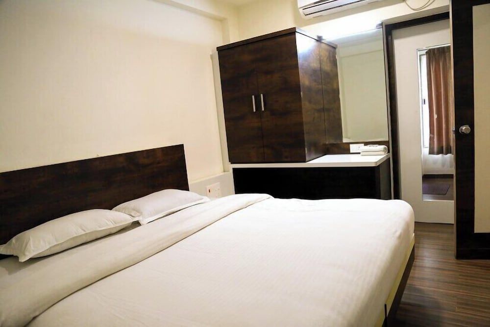 Hotel Madhuvan International 3