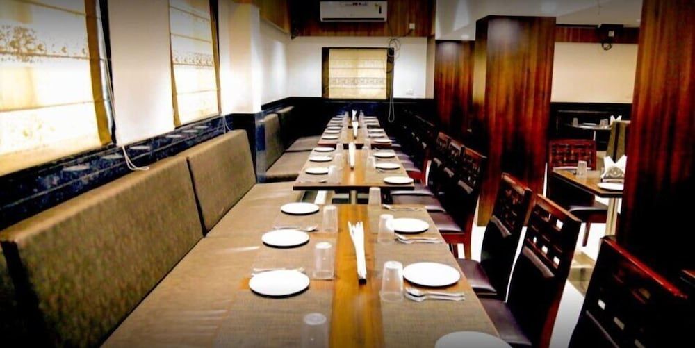 Hotel Madhuvan International -1 estrellas en Bijāpur