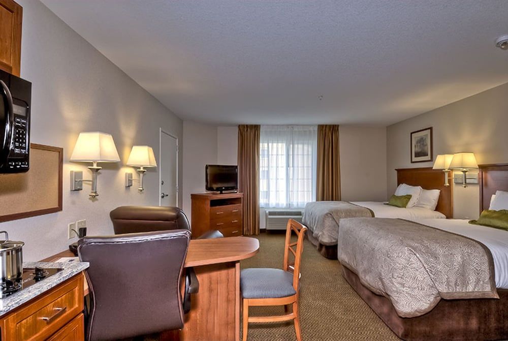 Candlewood Suites Burlington South by IHG 2