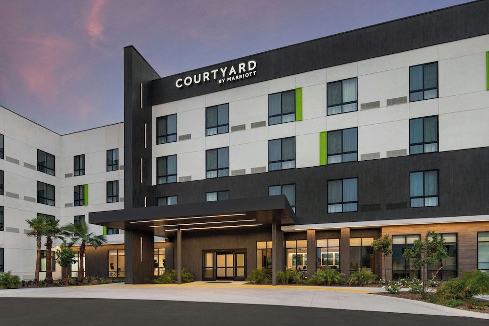 Courtyard By Marriott San Bernardino Loma Linda -1 estrellas en Loma Linda