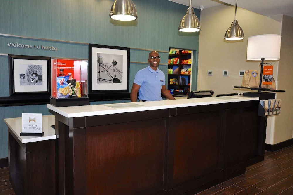Hampton Inn & Suites Hutto Austin 3