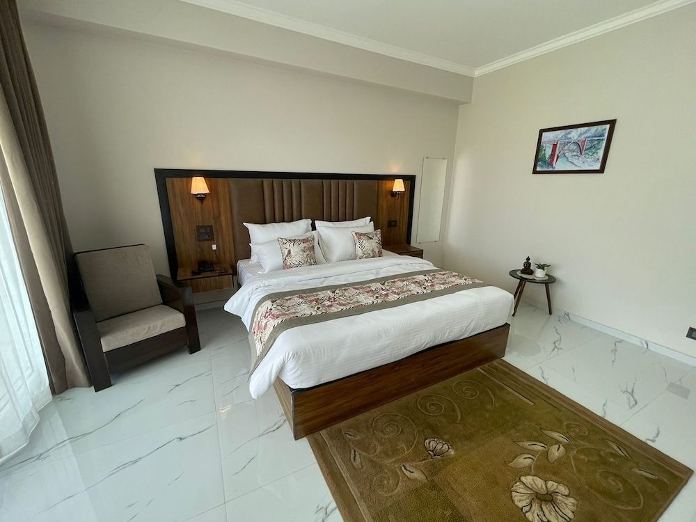 Yashshree Resorts & Spa Kalimpong 3