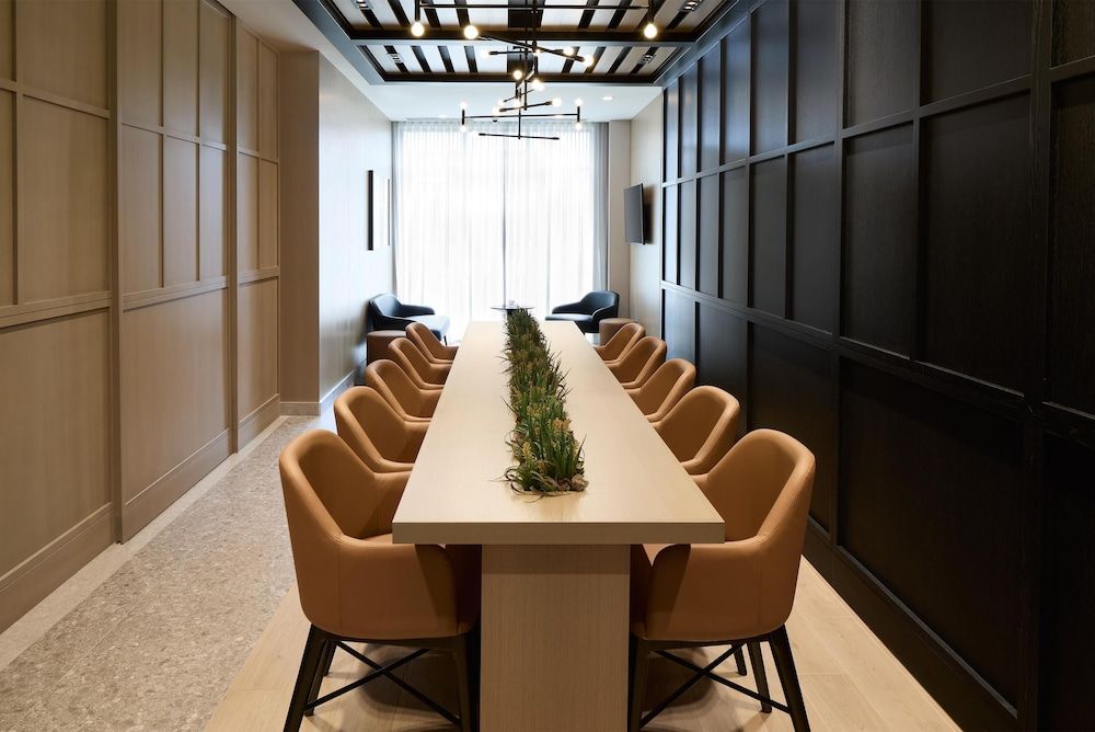 Hyatt Place Montreal Airport 3