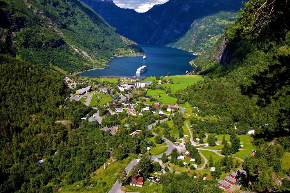 Vinje Camping 3 estrellas en Geiranger