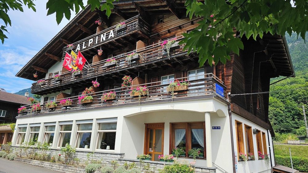 Boutique Hotel Alpina (Adults only) 3 estrellas en Ringgenberg