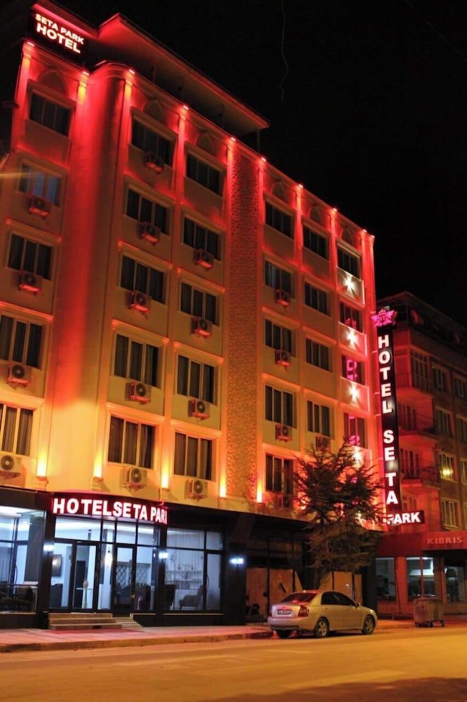 Seta Park Hotel 3 estrellas en Inegol