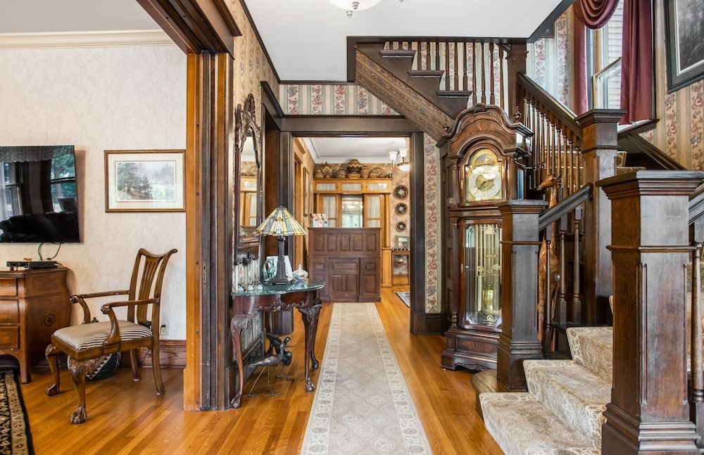 The Inn of Saugatuck 2