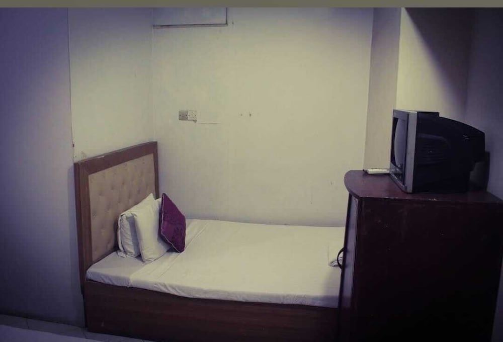 Grand Plaza Hotel 3