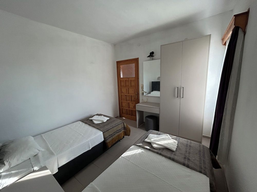 Ege Apartments 2