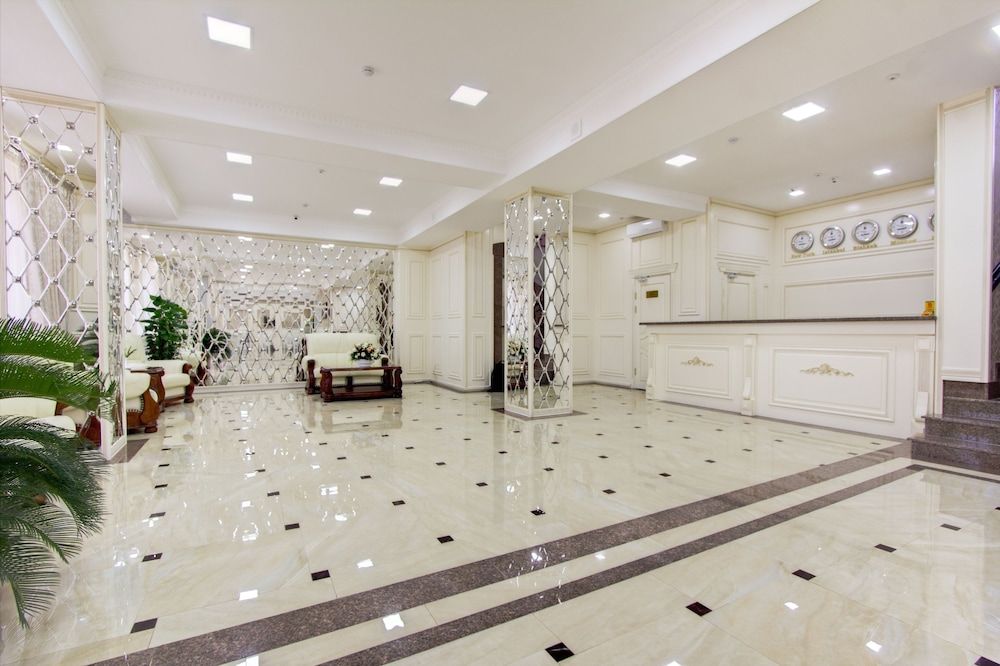 Discovery Hotel 3