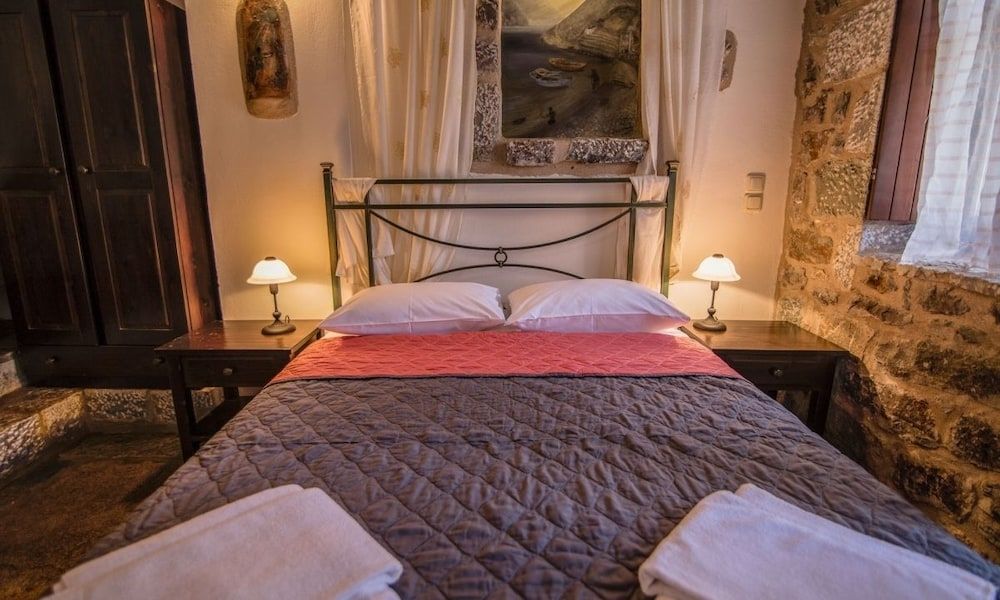 Psamathous Guest House 3