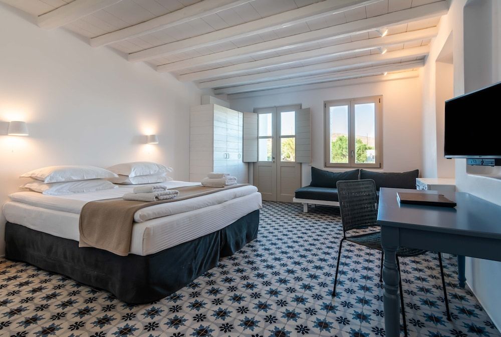 Milia Gi Suites -1 estrellas en Pollonia