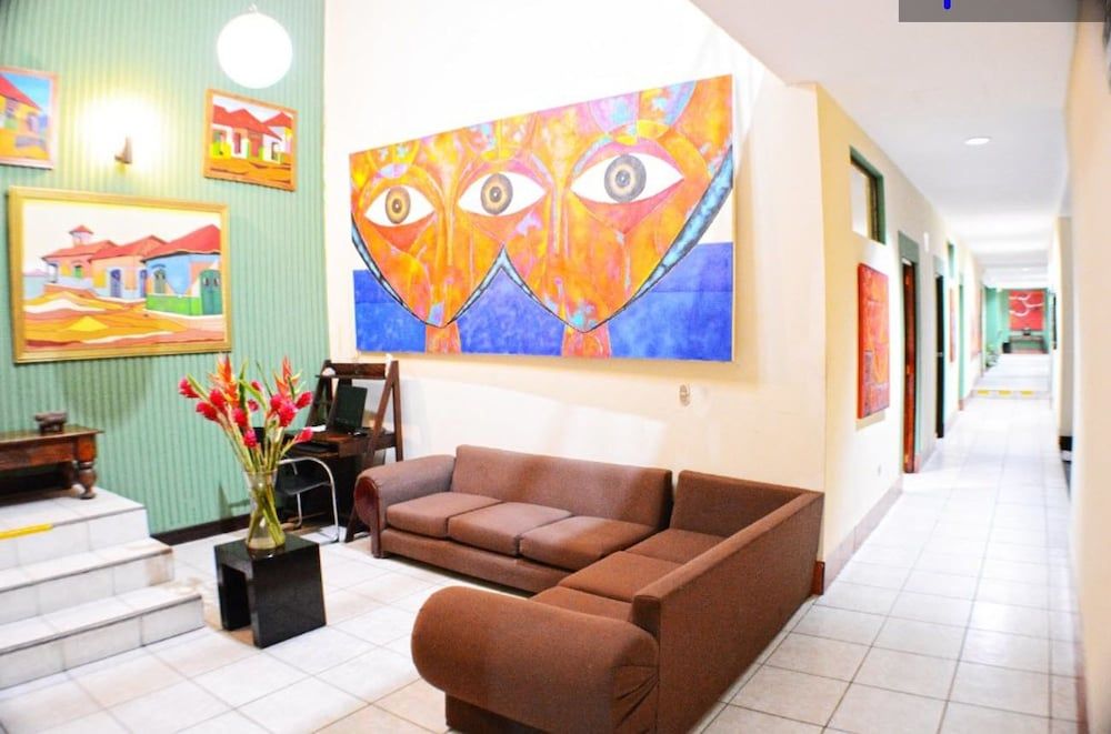 Hotel Plaza Cosiguina 3 estrellas en Chinandega