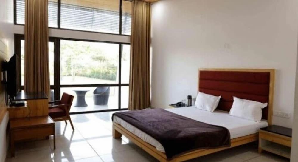 Bansari Greens Resort 3