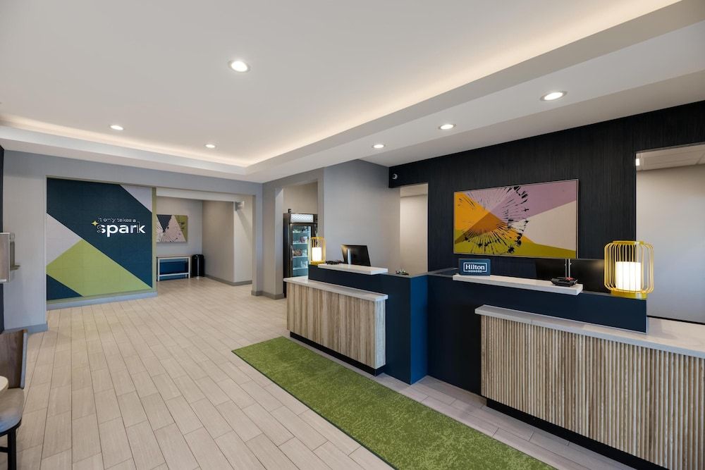 Spark by Hilton Midland South 2