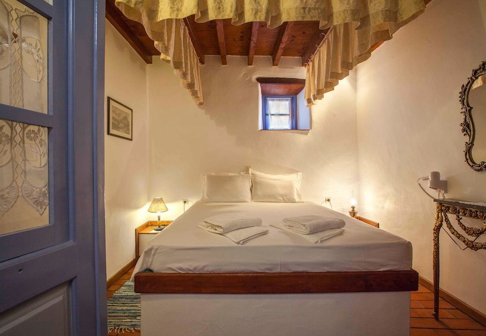 Theologos Houses 3