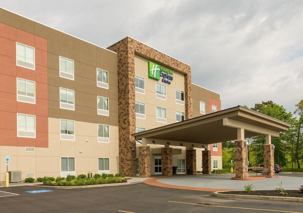Holiday Inn Express & Suites Jamestown by IHG 2 estrelas em Jamestown