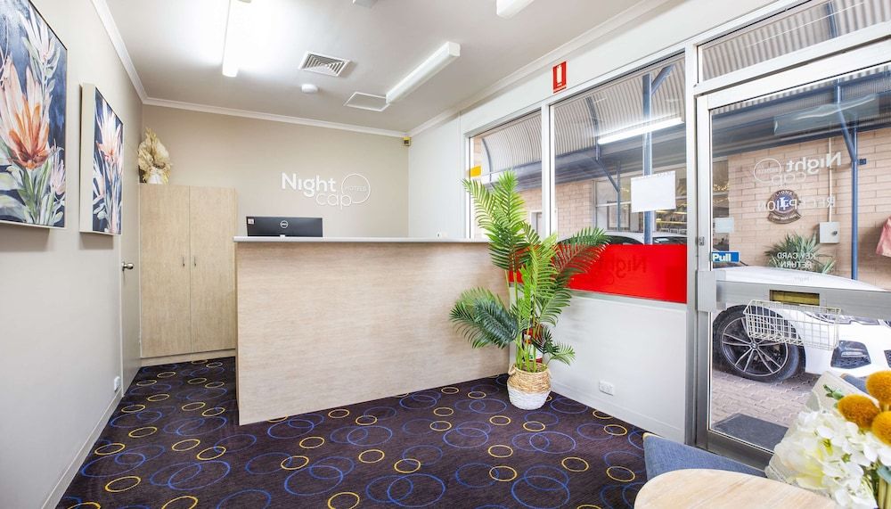 Nightcap at Roxby Downs 2