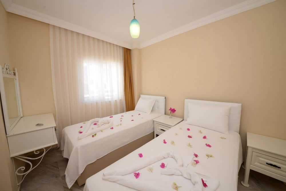 Neruda Hotel 3