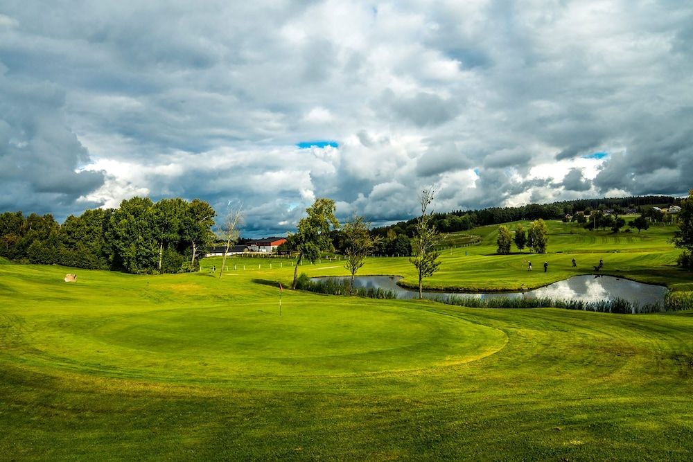Halmstad Tönnersjö Golf Course 3 estrellas en Eldsberga