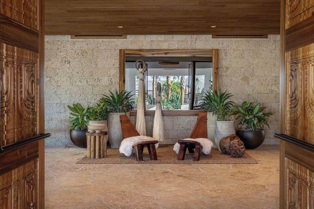Salterra, a Luxury Collection Resort & Spa, South Caicos 3