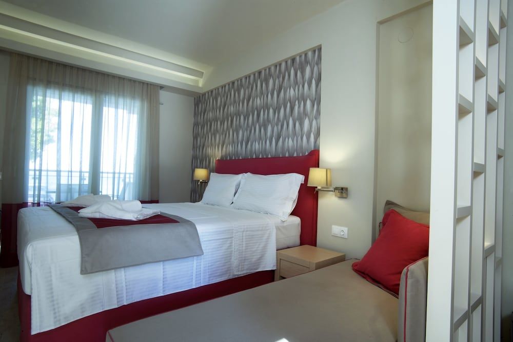 Iliorama Luxury Apartments 3