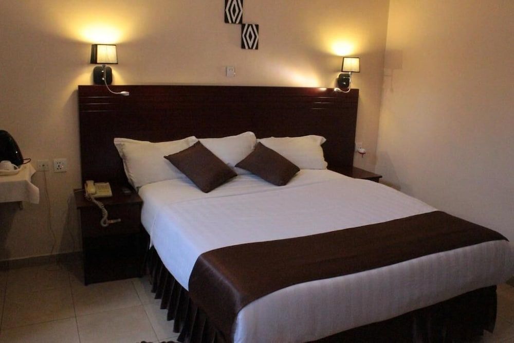 DEREVA HOTEL RWAMAGANA LTD 3